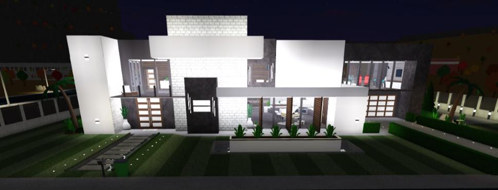 Build You A House On Welcome To Bloxburg Roblox By Modernbuildss