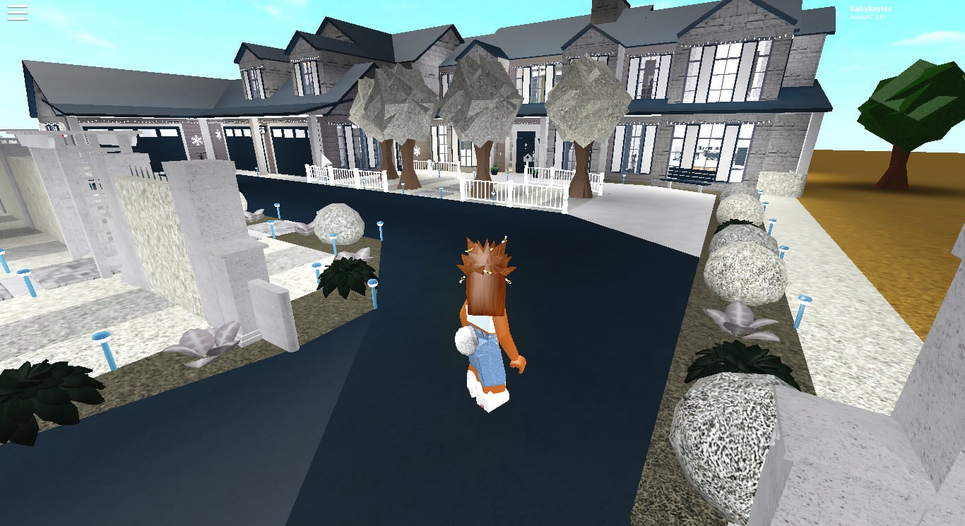 Featured image of post Traditional Home Bloxburg
