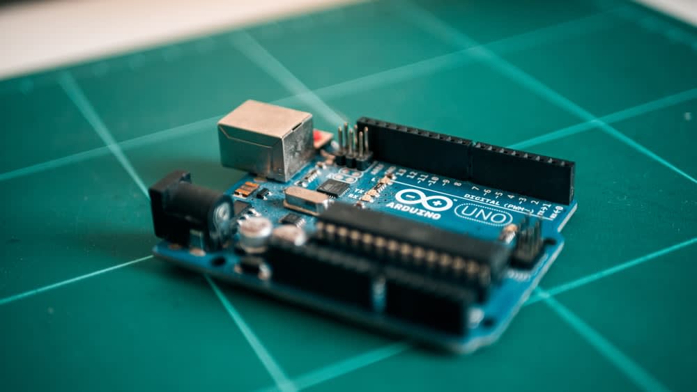 Develop basic programs with arduino and atmel studio by Gabrieljaimes |  Fiverr