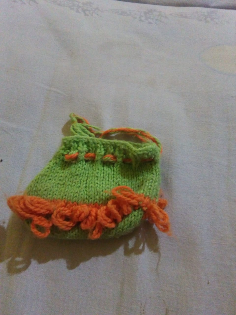 woolen baby cap in hindi