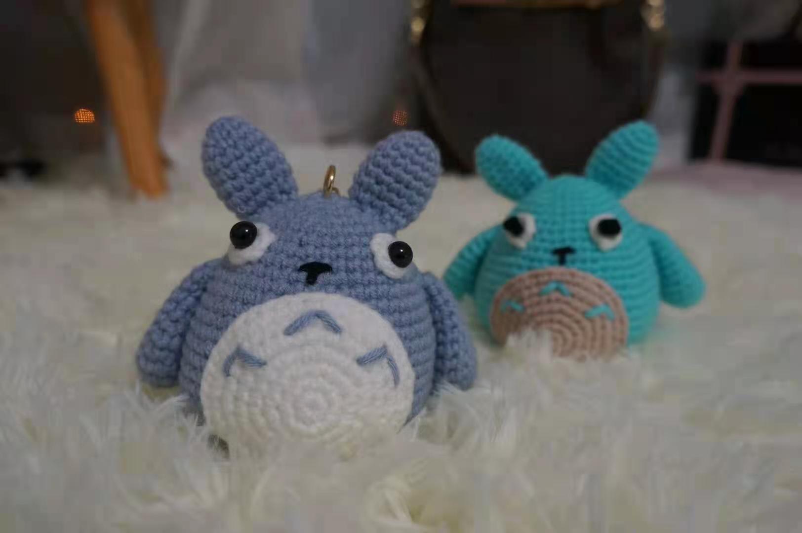 Mini Totoro Crochet Keychain - A Free Pattern 