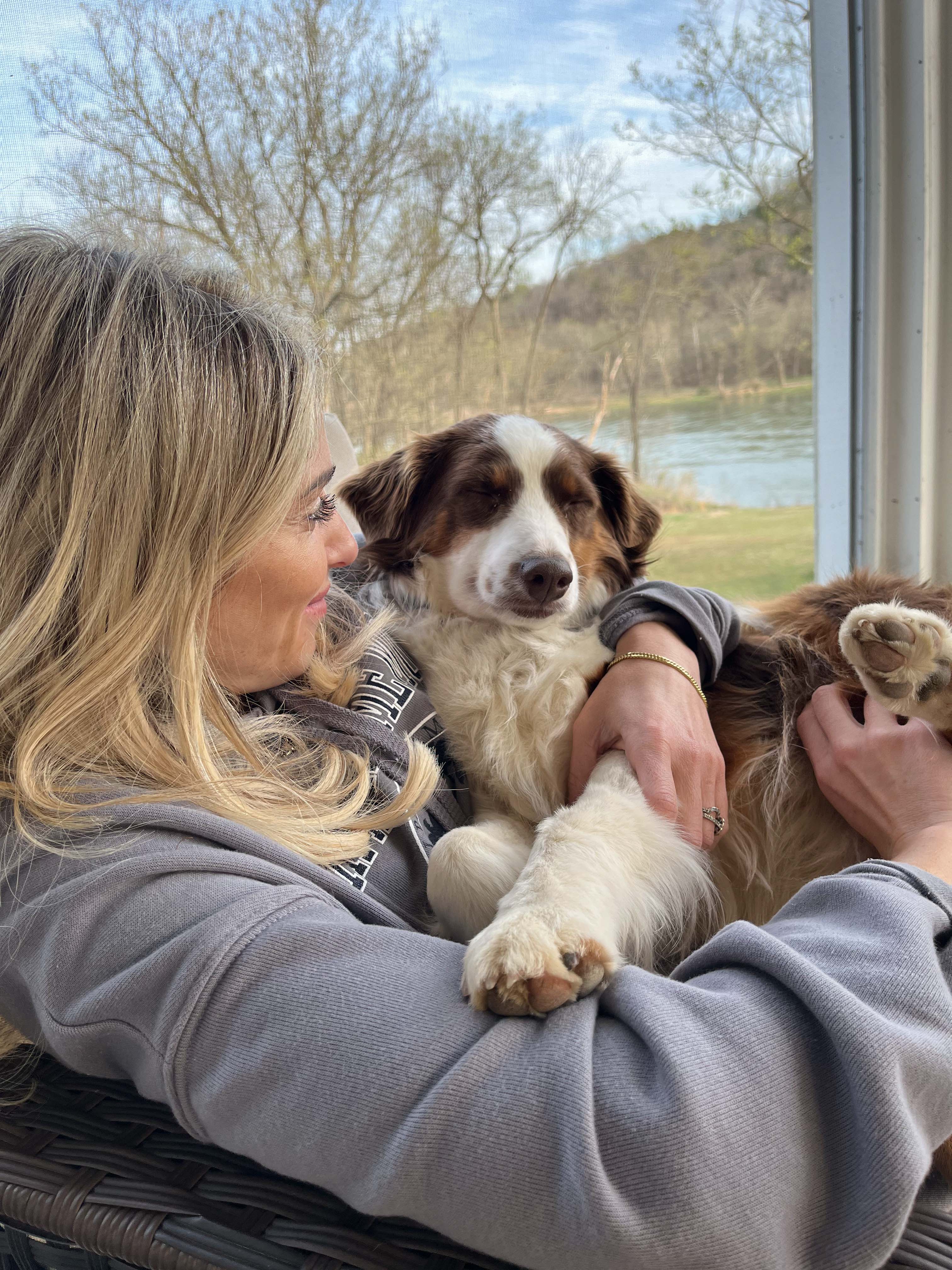 Single Mom'S Viral Tiktok: Dog Edition - k4h5kro