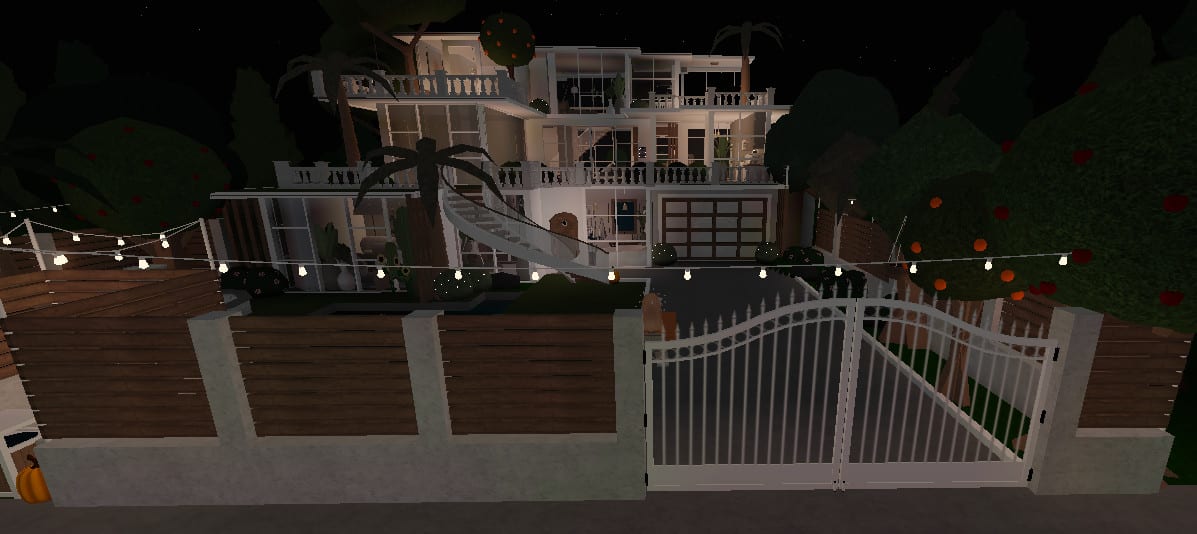 build you a cozy house on bloxburg