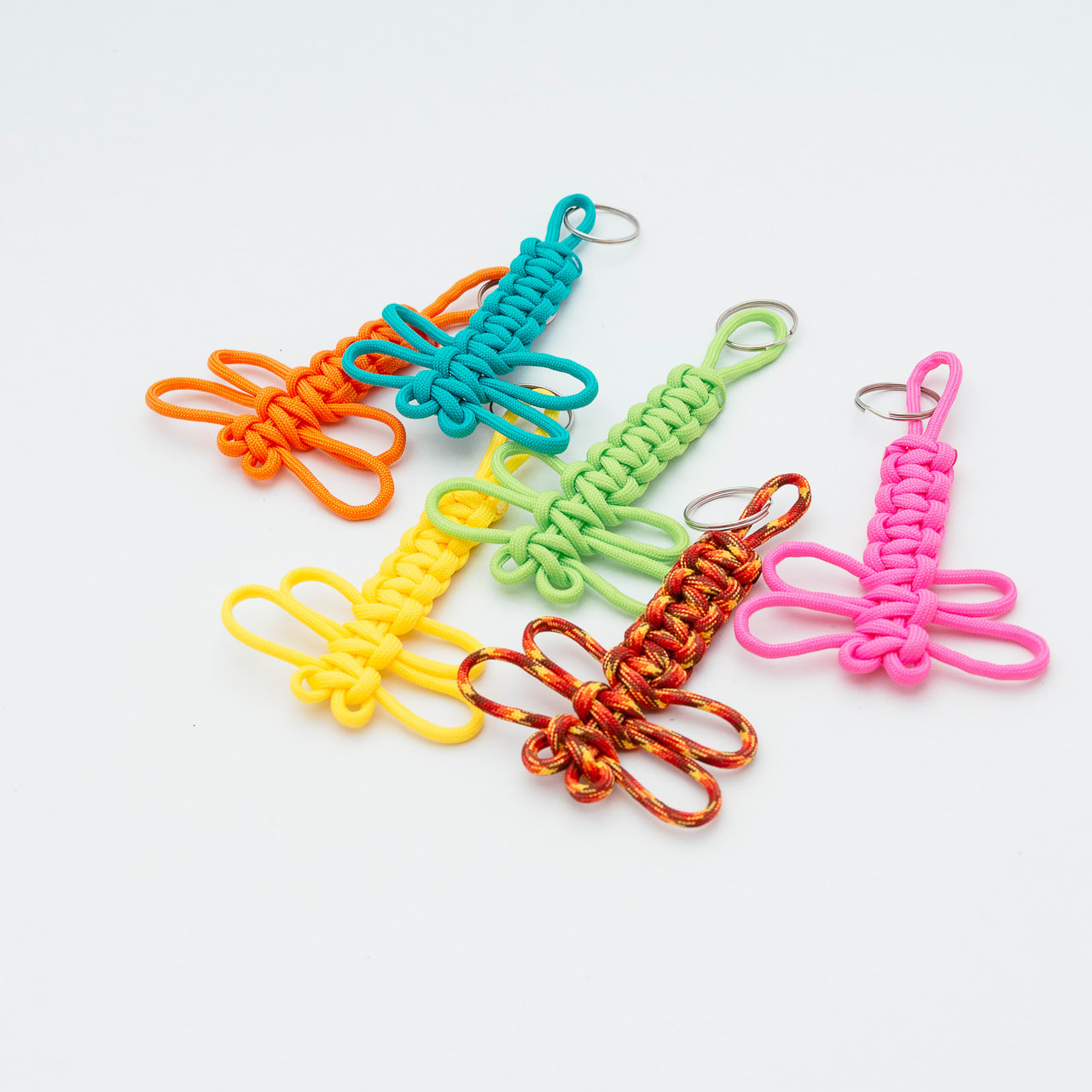 Make you dragonfly paracord keychains free