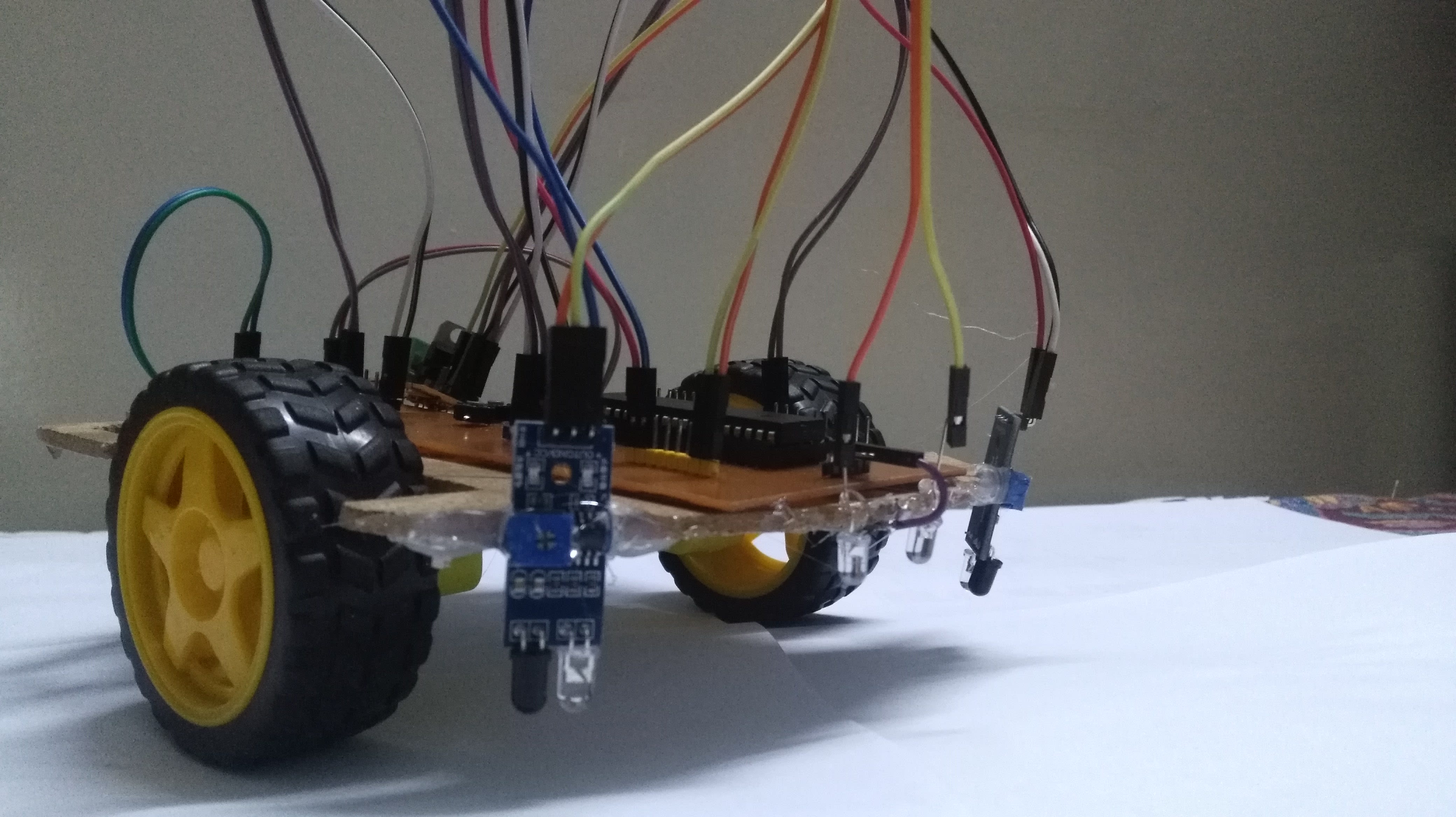 Following Robot Circuit Diagram Line Follower Mikrokontroler BUY