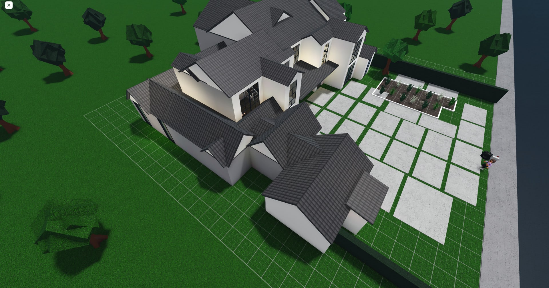 Affordable and modern Bloxburg house