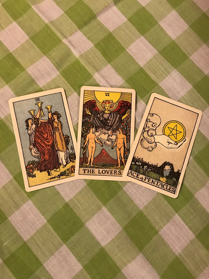 Do a 3 card tarot spread for love by Fiverr