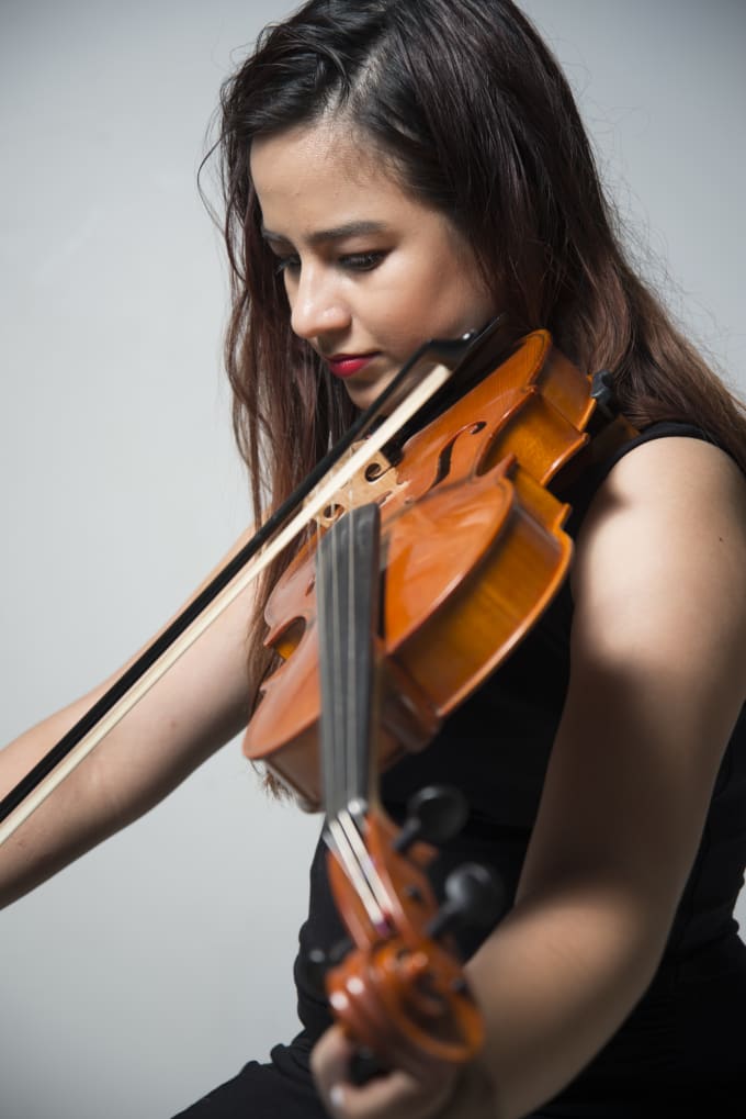 Give you a violin lesson by Julietkh Fiverr