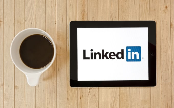 Hire a freelancer to rewrite, update, edit your linkedin profile