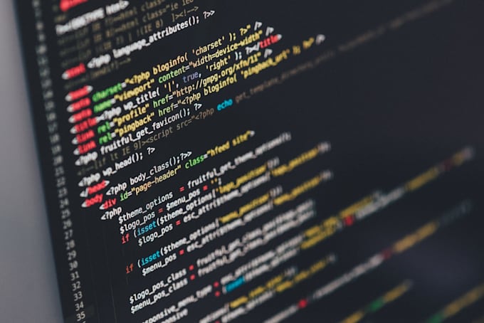 develop custom PHP web applications in laravel or symfony