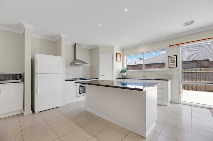 do hdr real estate photo editing