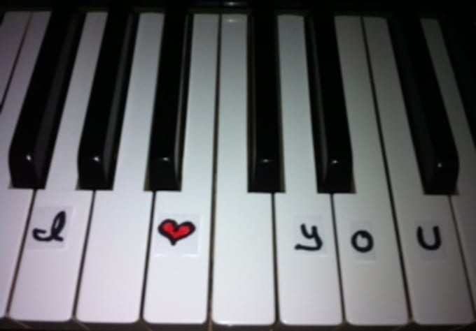 write a message on my piano keys