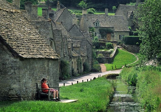 answer 10 questions about the beautiful Cotswolds