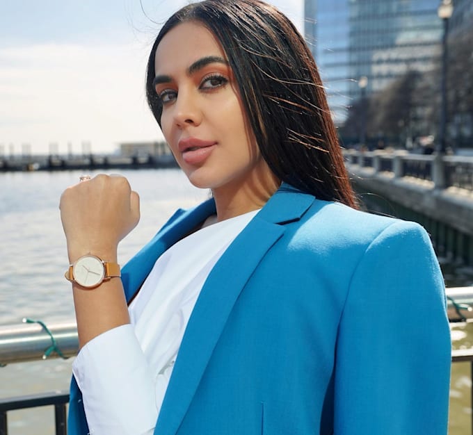 Create a professional unboxing video of your product by Marsa_ca Fiverr