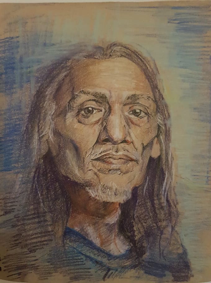 Create charcoal or color pencil portrait drawings from photos by