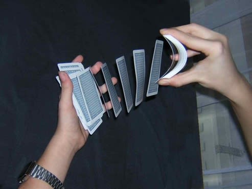 show you 10 cool and easy to learn card tricks