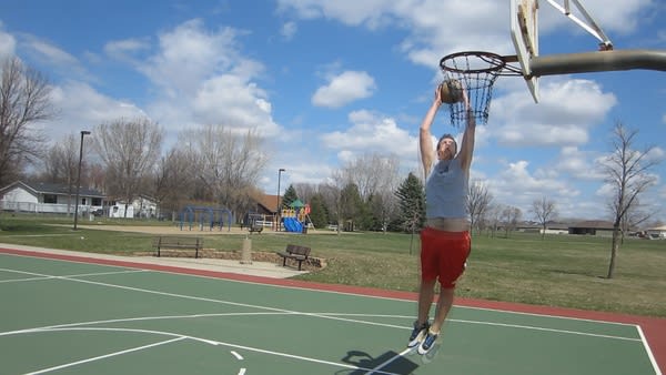 dunk a basketball and say your message