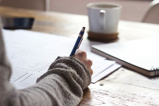 write business communication letter and reports