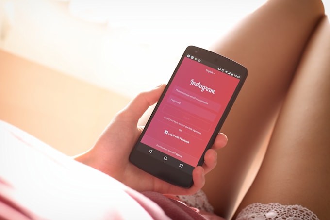 be your social media manager to speed up your sales