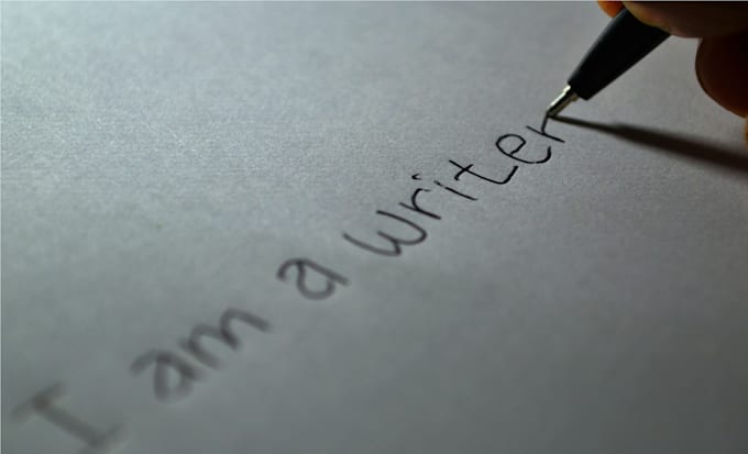 write a professional tech article in french or english translate proofread
