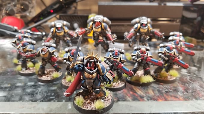custom paint your miniatures