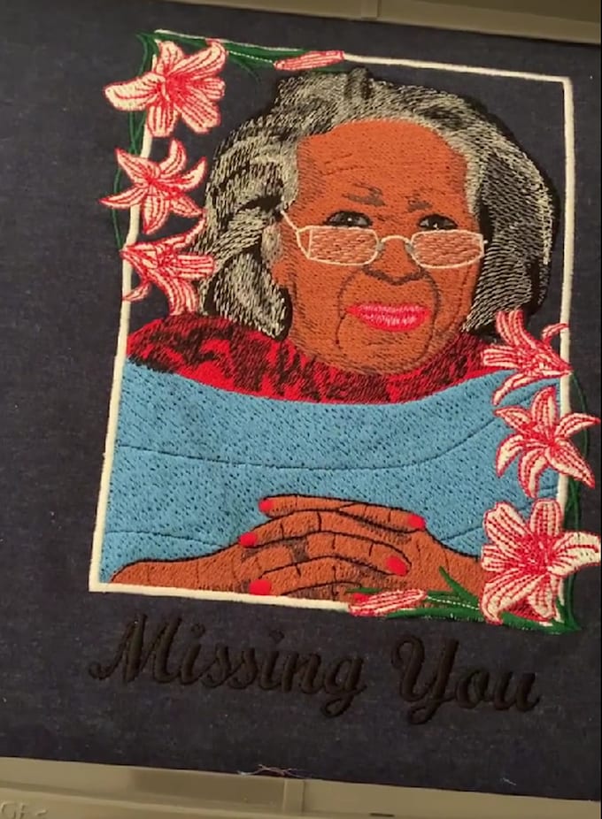 do embroidery digitizing and create embroidery file