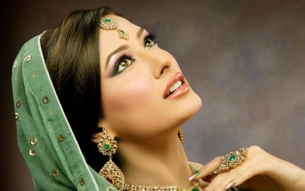 do photo retouching and manipulation