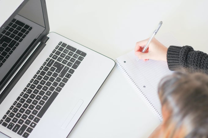 provide online tutoring in a level maths