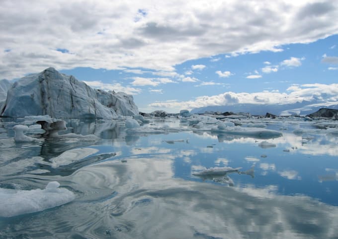 send a postcard from Iceland