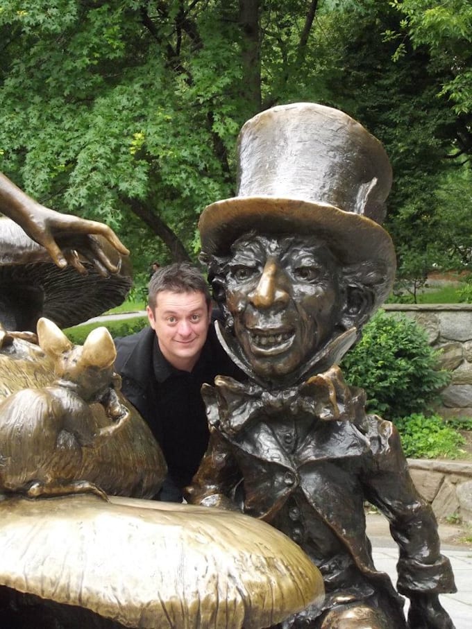 write comedy blog articles on any topic