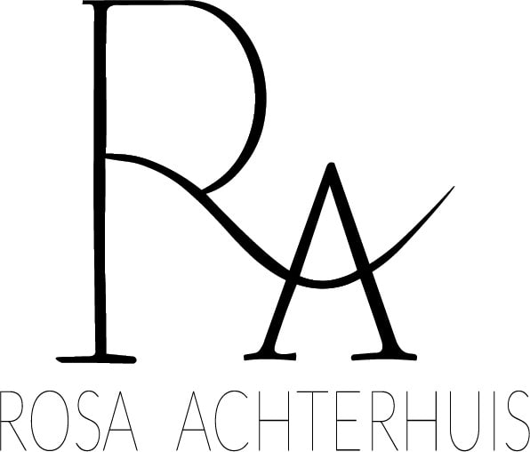 minimalistic logo that fits your brand