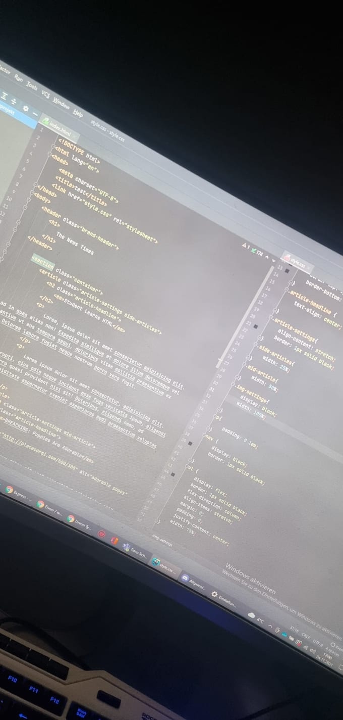 programm HTML and CSS just show me how it should look