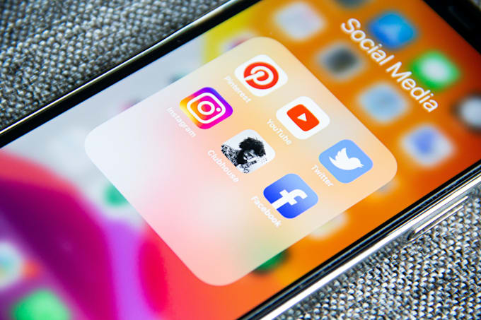 develop and manage your social ad campaigns