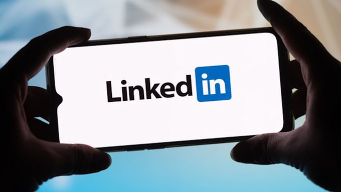optimise your UK CV and linkedin page