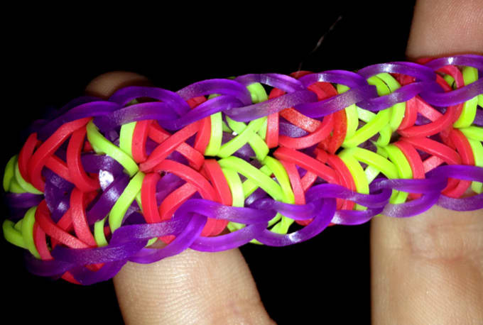 different rainbow loom bracelets