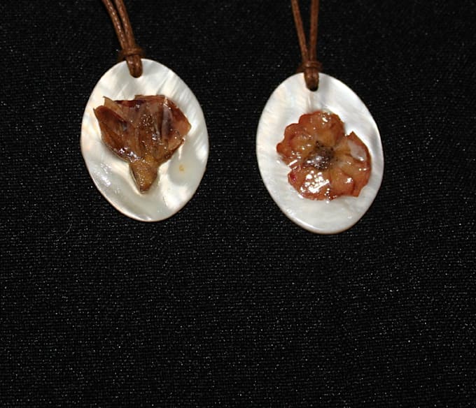 send u these 2 cute necklaces with free shipping