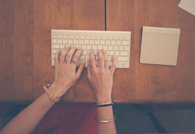 do professional copywriting for your website or blog in 24 hours