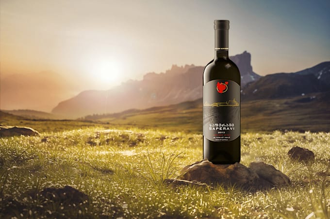 design a minimal and elegant wine label