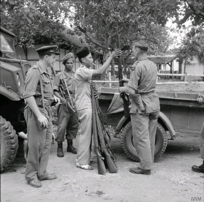 Restore retouch repair and colorize your old photo by Heldayani Fiverr