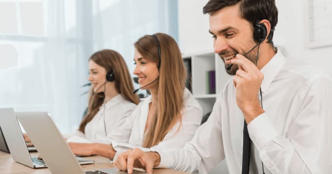 provide customer service support for your ecommerce store