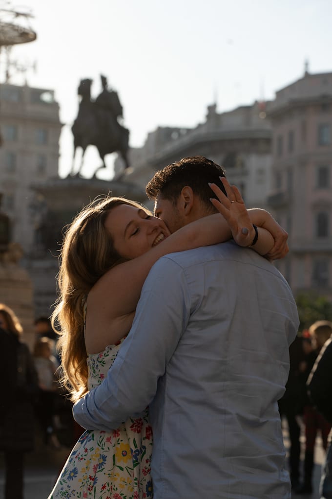 work on a professional couple photoshoot in milan