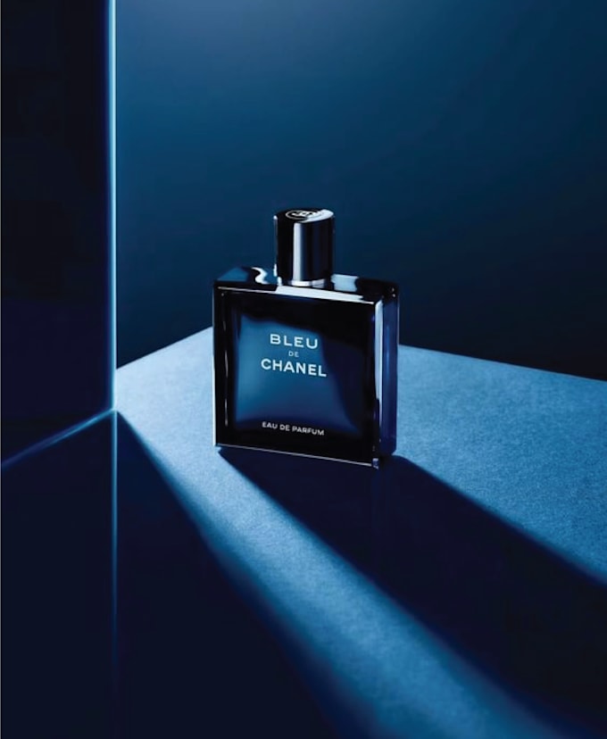 design your elegant and minimalist packaging