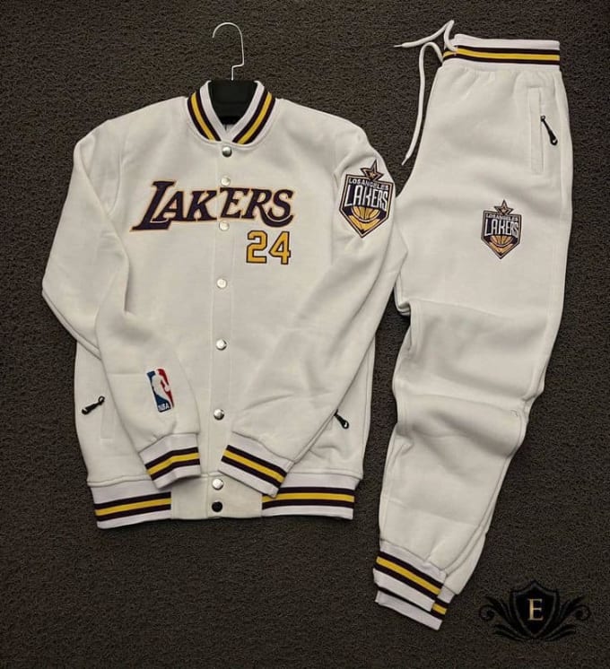 Fabricamos tipos de ropa deportiva con el logo de tu marca