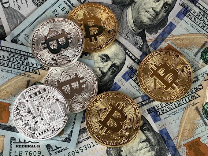 write an article on how to trade in cryptocurrency