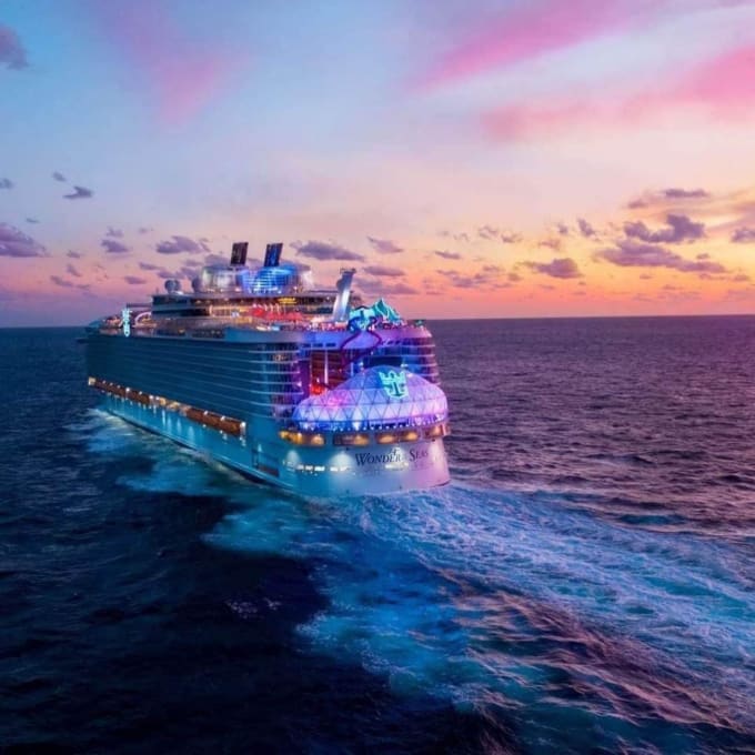 Plan your dream holiday from budget to luxury by Beestravel Fiverr