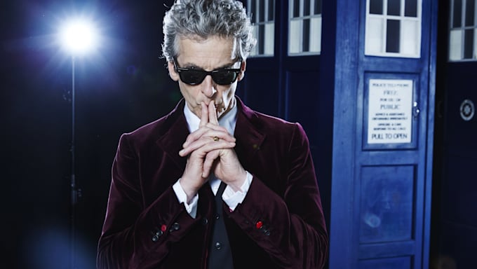 make a doctor who style intro with names