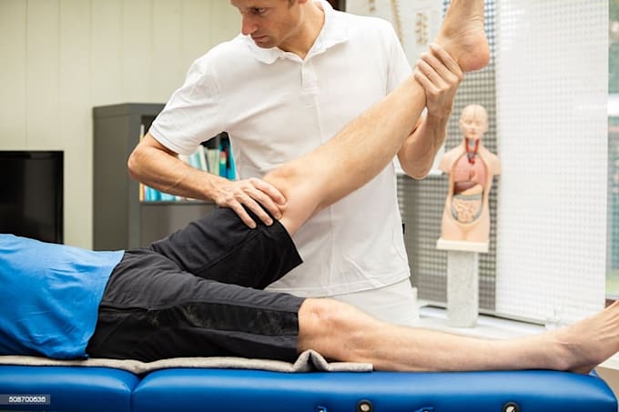write a physical therapy clinic business plan with financial model