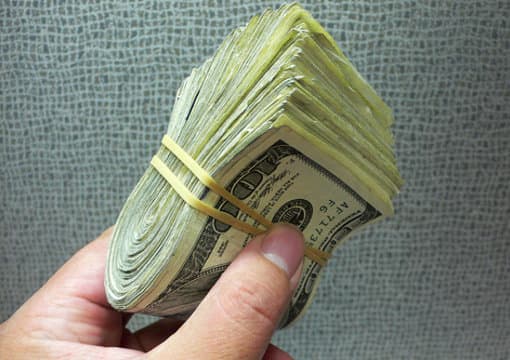12000 rupees outlet to dollars