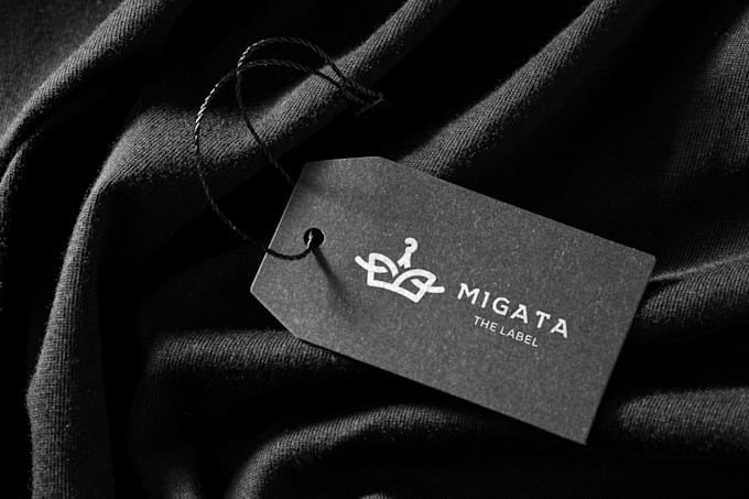 create a simple minimalist logo design
