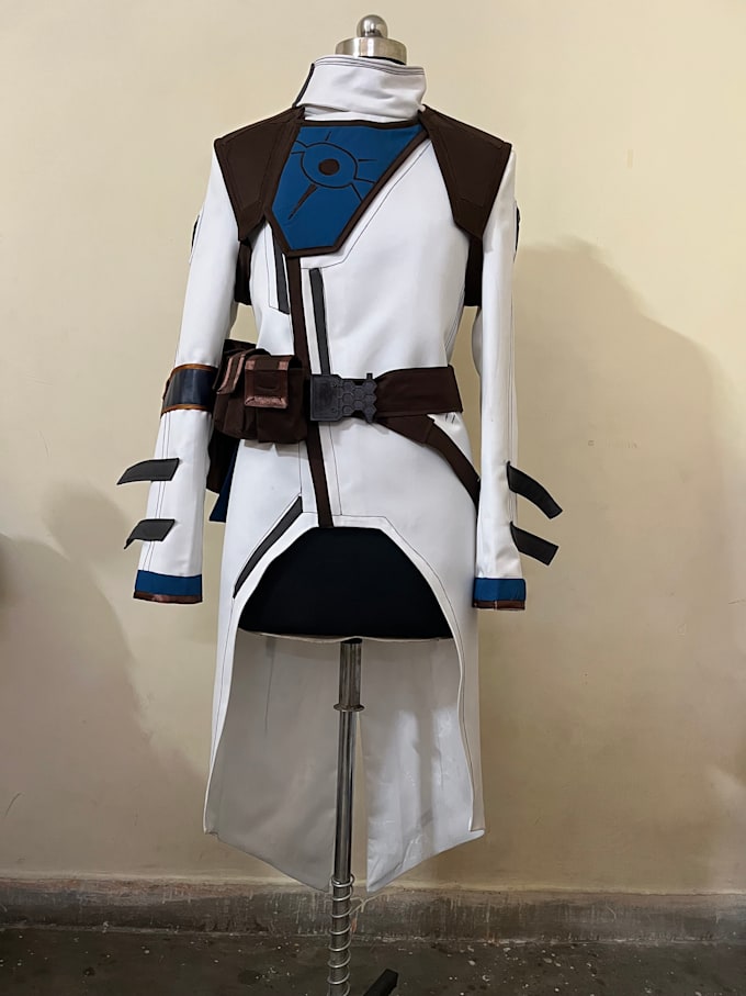 sew custom cosplay costume